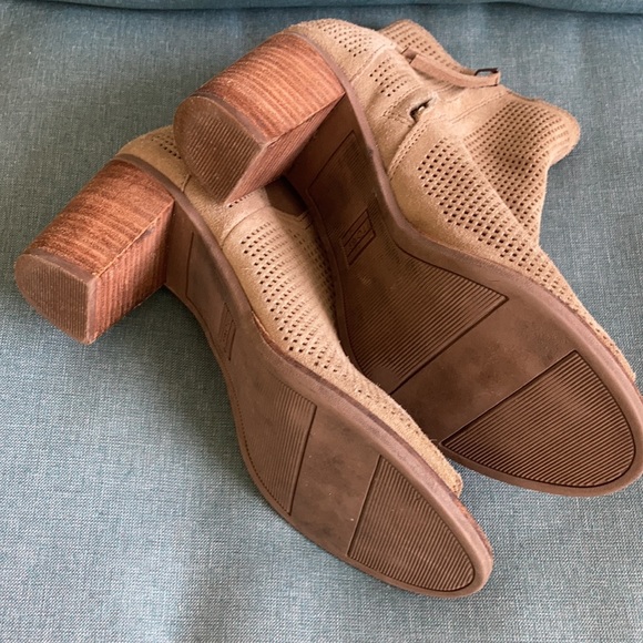 TOMS Majorca Perforated Suede Peep Toe Bootie - Picture 7 of 9
